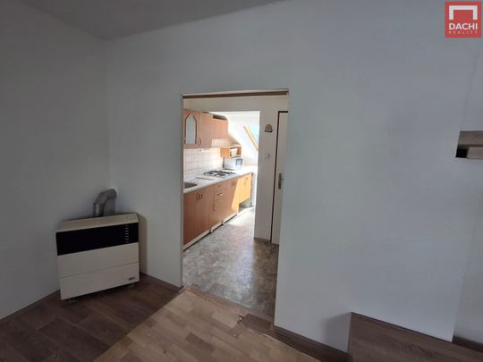 Pronájem bytu 1+kk a garsoniéry 34 m², U podjezdu, Olomouc - Photo 1