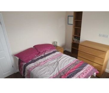 Hungate - House Share - 1 Room Available From March - Photo 6