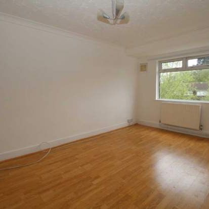 2 bedroom property to rent in Hemel Hempstead - Photo 1