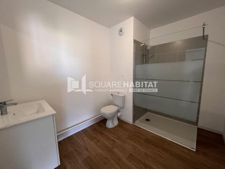 Location Appartement 2 pièces 43m² QUESNOY SUR DEULE 59890 - Photo 2