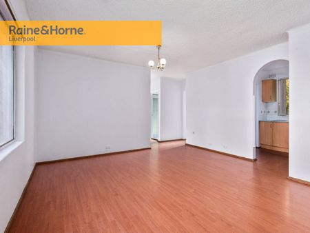 Large Three Bedroom Unit!! - Photo 5