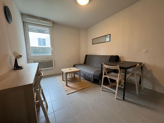 Location Appartement 1 pièce 19m² GRENOBLE 38000 - Photo 1