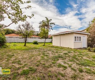 15 Wren Street, Mount Pleasant WA 6153 - Photo 1