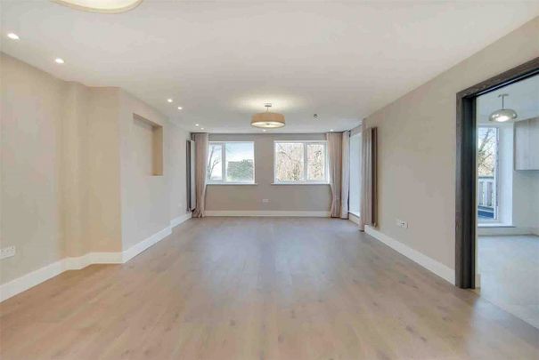 Fitzjohns Avenue, NW3, London - Photo 1