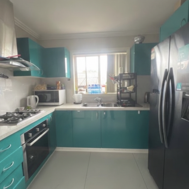 Charming Family Home in a Prime Liverpool Location! - Photo 2