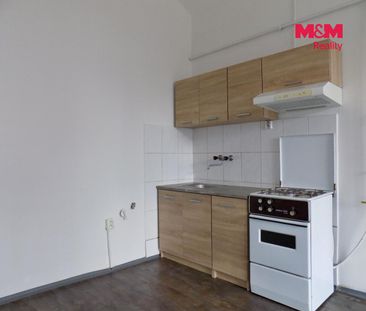 Pronájem bytu 3+1 70 m², U nádraží 678, Teplice - Fotografie 5