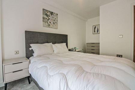 Middlewood Plaza, Craven Street, Salford - Photo 4