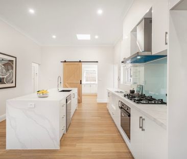 547 Camberwell Road, Camberwell VIC 3124 - House For Rent | Domain - Photo 4