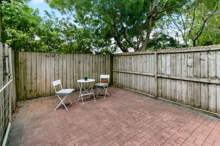 Townhouse in Mt Eden - Photo 5