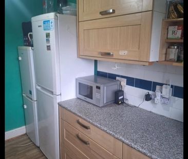 Room in a Shared House, Buxton Road, E17 - Photo 4