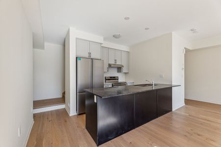 For Lease - 488 Salem Road, Ajax, Ontario - Photo 5