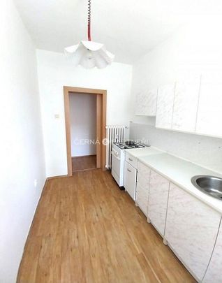 Pronájem bytu 1+1 35 m² - Фото 1