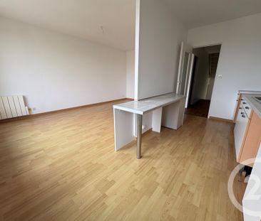 Location Appartement 3 pièces 74m² BOLBEC 76210 - Photo 2