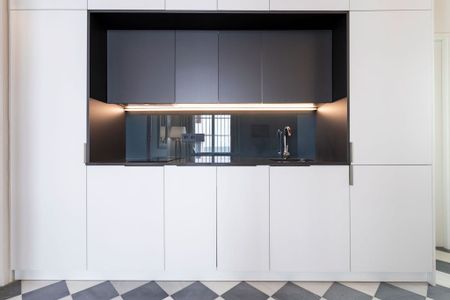 Calle Liñán, Sevilla, Andalusia 41002 - Photo 3