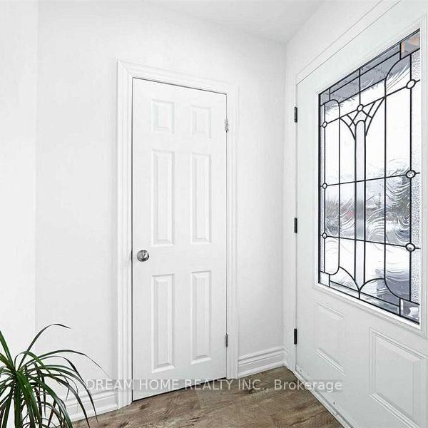 For Lease - 302 Crosby Avenue Unit# Main, Richmond Hill, Ontario - Photo 1