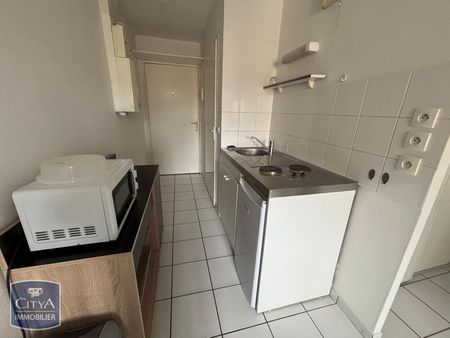 Location Appartement 1 pièce 20m² LE HAVRE 76600 - Photo 3