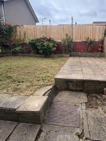 2 bedroom end of terrace house to rent - Photo 4