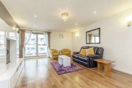 Biscayne Avenue, Canary Wharf, E14 - Photo 4