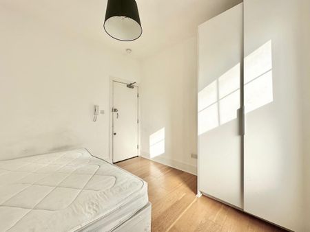 Flat to rent - Photo 2