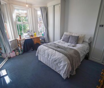 6 Bedroom House To Rent in Charminster - £3,300 pcm Tenancy Info - Photo 5