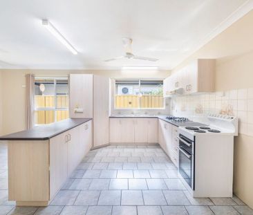 QUIET COMFORT IN DURACK! - Photo 4