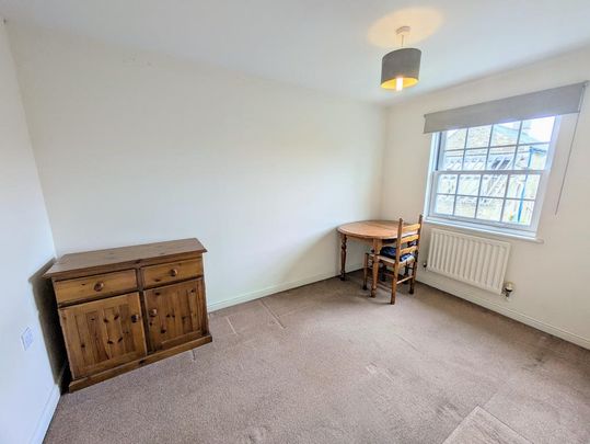 2 bedroom house to rent - Photo 1