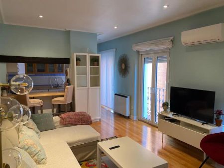 Apartamento de alquiler en Calle Jose Abascal, Ríos Rosas - Nuevos Ministerios - Photo 5