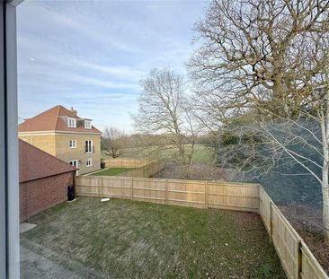 Whistler Drive, Barnet, EN4 - Photo 2