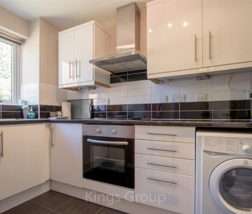 1 Bedroom Apartment To Let - Photo 6