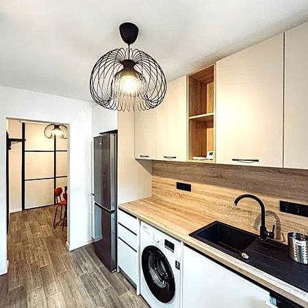 Apartament cu 2 camere, Cornisa - Fotografie 3