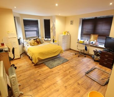Westwood Road, Southampton - Photo 3