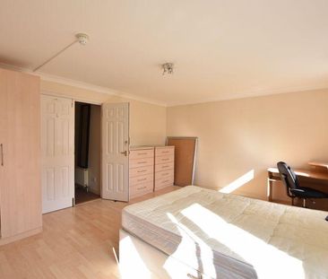 5 bedroom house to rent - Photo 2