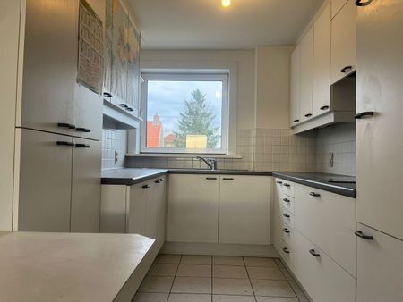 Centraal Gelegen 1 slaapkamerappartement met ruim terras en garage - Foto 3