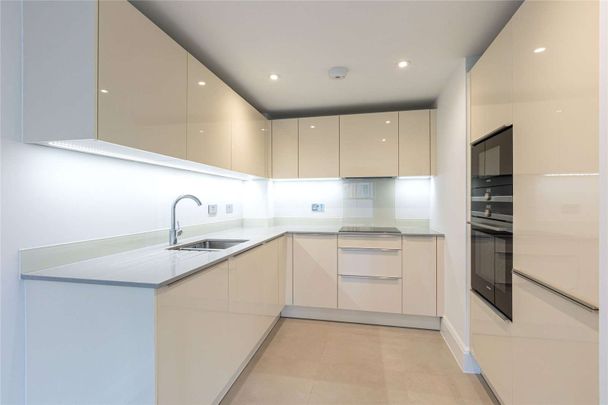 Modern one bedroom apartment situated in the Royal Wells development with off street parking and balcony. - Photo 1