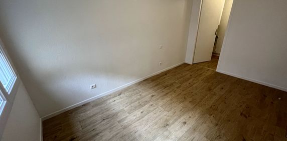 Location Appartement 2 pièces 40m² - Photo 2