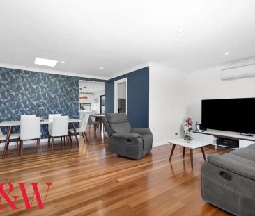 “STYLISH FAMILY HOME !!” - Photo 1