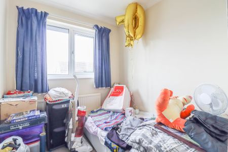 3 bed semi-detached house to rent in Spinney Drive, Nuneaton, CV13 - Photo 5