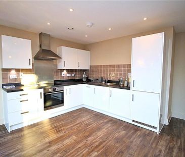 2 bedroom apartment to rent - Photo 2