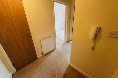 Shelley Road, BOURNEMOUTH - Photo 3