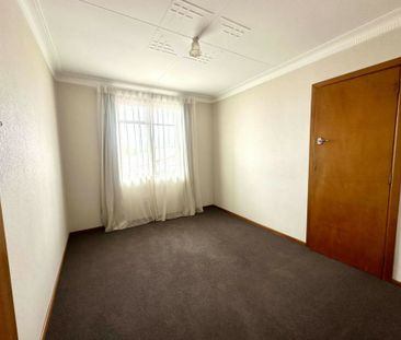 A tidy three bedroom home! - Photo 5
