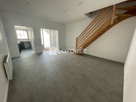 House - Photo 3