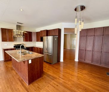 For Lease - 154 Highbury Park Drive, Barrhaven, Ontario - Photo 5