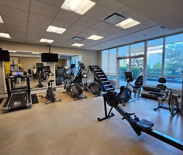 For Lease - 372 Highway 7 East Road Unit# 611, Richmond Hill, Ontario - Photo 1