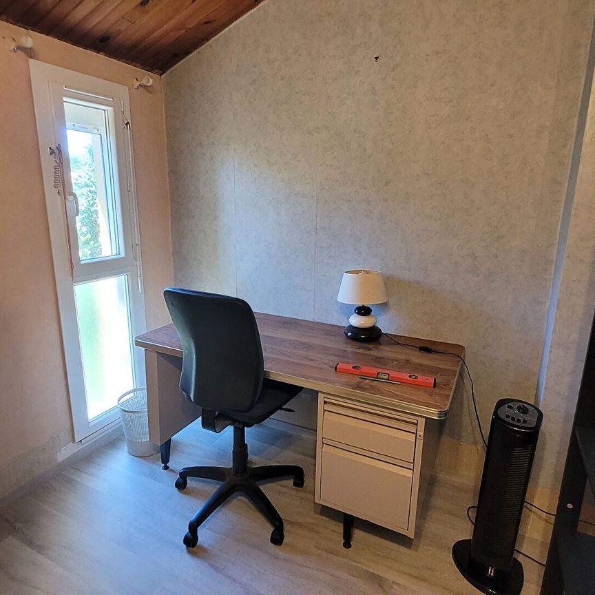 LE PONTET 890 , - Photo 1