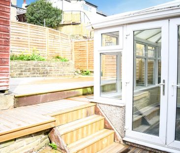 3 bedroom semi-detached house to rent - Photo 1