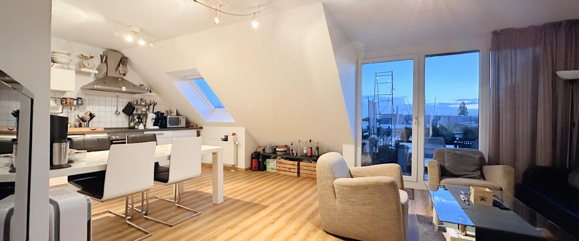 ATTRAKTIVE 2-ZIMMERWOHNUNG AM SCHÖNWASSERPARK ZU MIETEN! - Foto 1