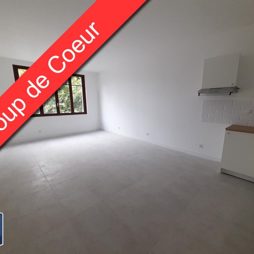 Location Appartement 1 pièce 31m² MARIGNANE 13700 - Photo 1