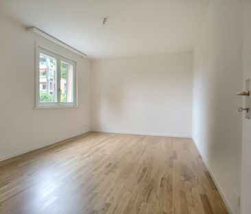 Appartement de 4 pièces au 1er étage - Photo 2