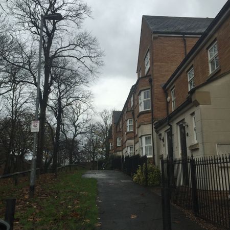 WF1, Wakefield - Photo 4