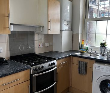 Room in a Shared Flat, Becklow Gardens, W12 - Photo 1
